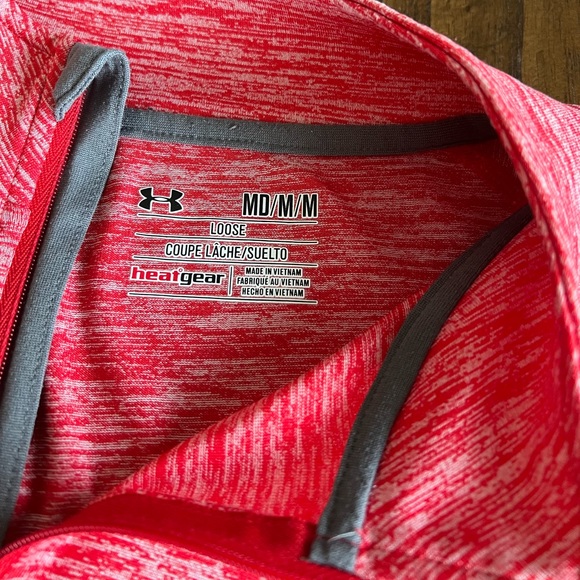 Under Armour Long Sleeve 1/4 Zip - Picture 2 of 3